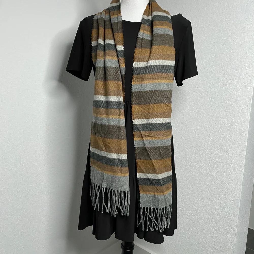 Striped Acrylic Scarf Shawl Fringed Tan Brown Grey White Made in Germany Unisex‎